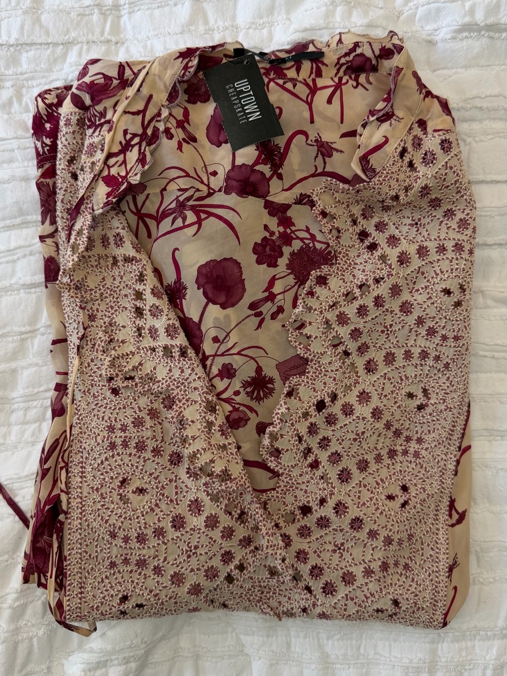 Gucci Cream and Wine Floral Signature Scarf
